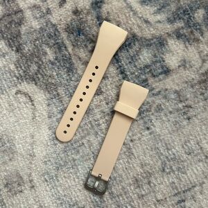 Light Pink Fitbit Charge 4 bands (S)